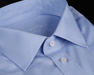 Royal New Kent hellblau